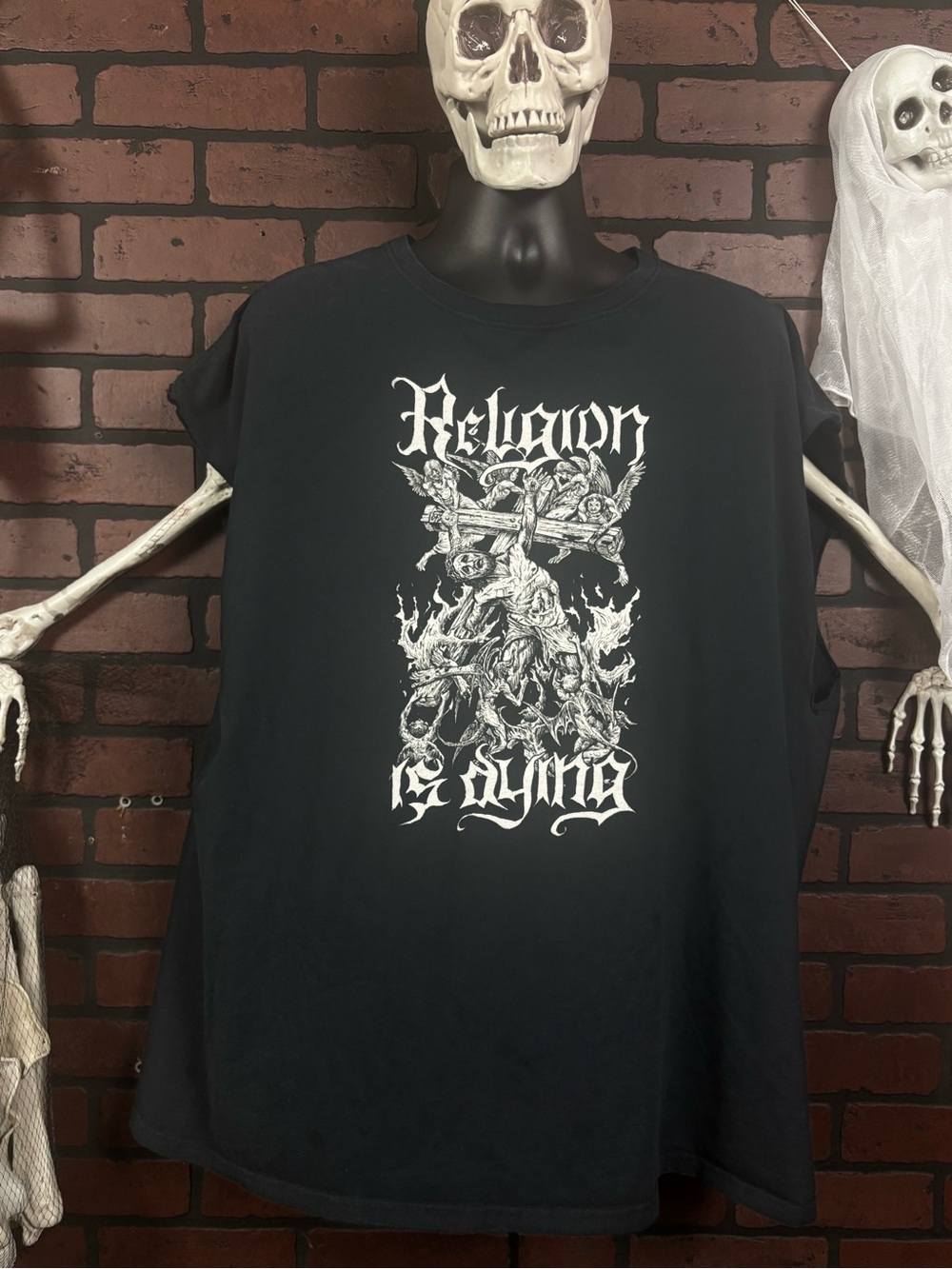 Wicked Minds LLC -Tug-of-War asking the question is  religion dying